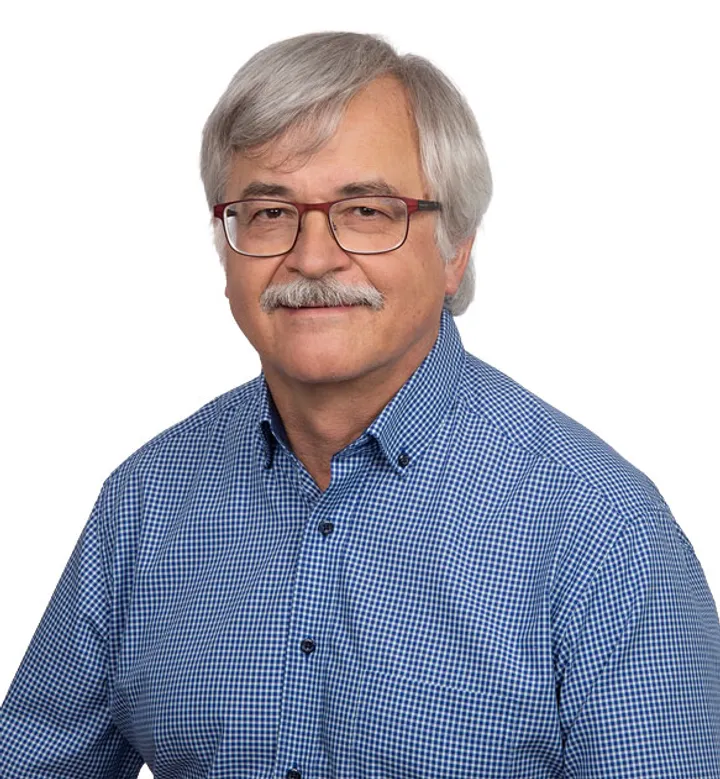 Dr. Michael Scherer